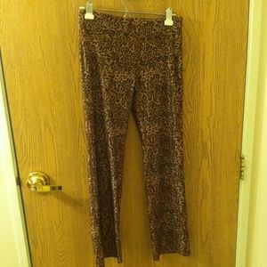 (PRICE DROP ) Leopard Activity VOGO Pants